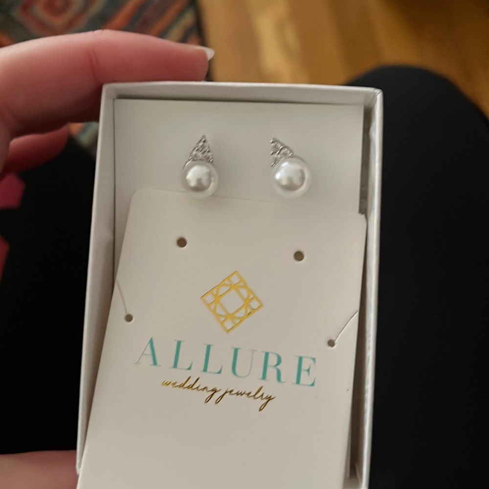 Pear Earrings